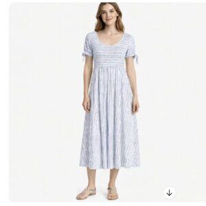 NWT EMMA & MICHELLE DRESS SMALL